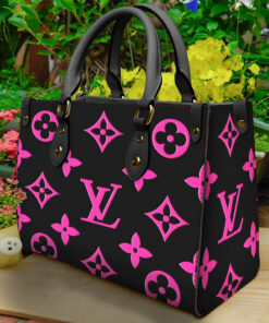Louis Vuitton Women's Leather Handbag- WinGear.shop-LVHB_068