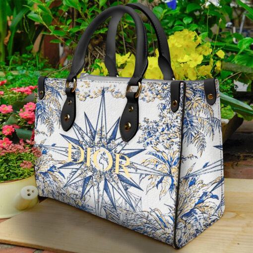 Dior Women's Leather Handbag - WinGear.shop-DOHB_003