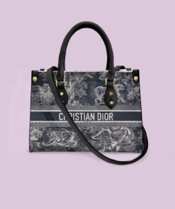 Dior Women's Leather Handbag - WinGear.shop-DOHB_061