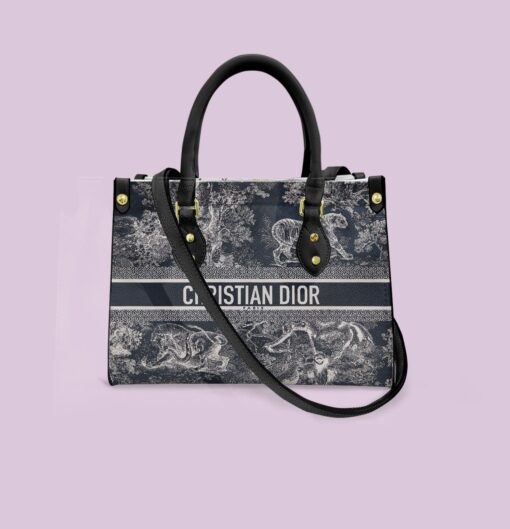 Dior Women's Leather Handbag - WinGear.shop-DOHB_061