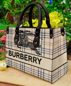 Burberry Women Leather handbag purse US - SuperHyp