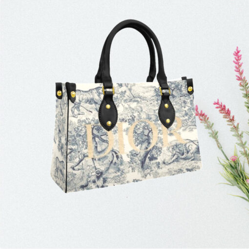 Dior Women's Leather Handbag - WinGear.shop-DOHB_066