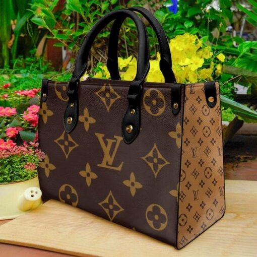 Louis Vuitton Women's Leather Handbag- WinGear.shop-LVHB_001