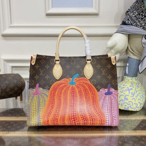 Louis Vuitton Women's Leather Handbag- WinGear.shop-LVHB_028