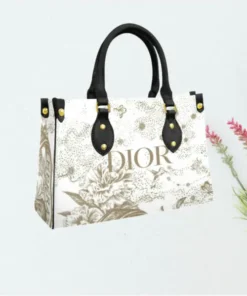 Dior Women's Leather Handbag - WinGear.shop-DOHB_073