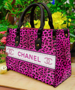 Chanel Women's Leather Handbag -WinGear.shop-CNHB_044