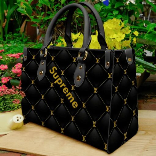 Limited edition supreme leather handbag purse luxury