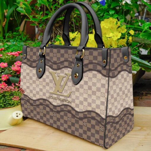 Louis vuitton monogram luxury brand fashion women small handbag purse for beauty