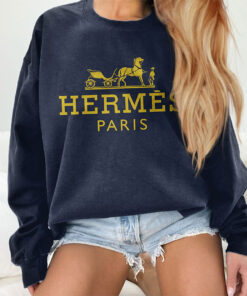 Women?s Premium Graphic Sweatshirt ? Cozy Streetwear Crewneck | US & EU Sizes