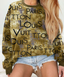 Women?s Premium Graphic Sweatshirt ? Cozy Streetwear Crewneck | US & EU Sizes