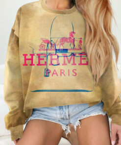 Women?s Premium Graphic Sweatshirt ? Cozy Streetwear Crewneck | US & EU Sizes