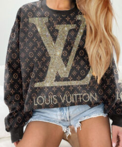 Women?s Premium Graphic Sweatshirt ? Cozy Streetwear Crewneck | US & EU Sizes