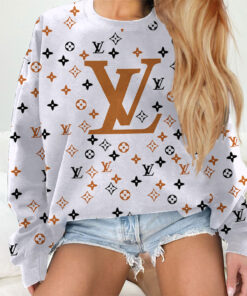 Women?s Premium Graphic Sweatshirt ? Cozy Streetwear Crewneck | US & EU Sizes
