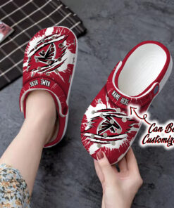 Falcons Crocss Personalized Afalcons Football Ripped Claw Clog Shoes - livanniespoon Store