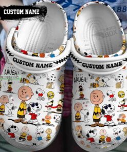 Custom Snoopy White Classic Crocss - livanniespoon Store