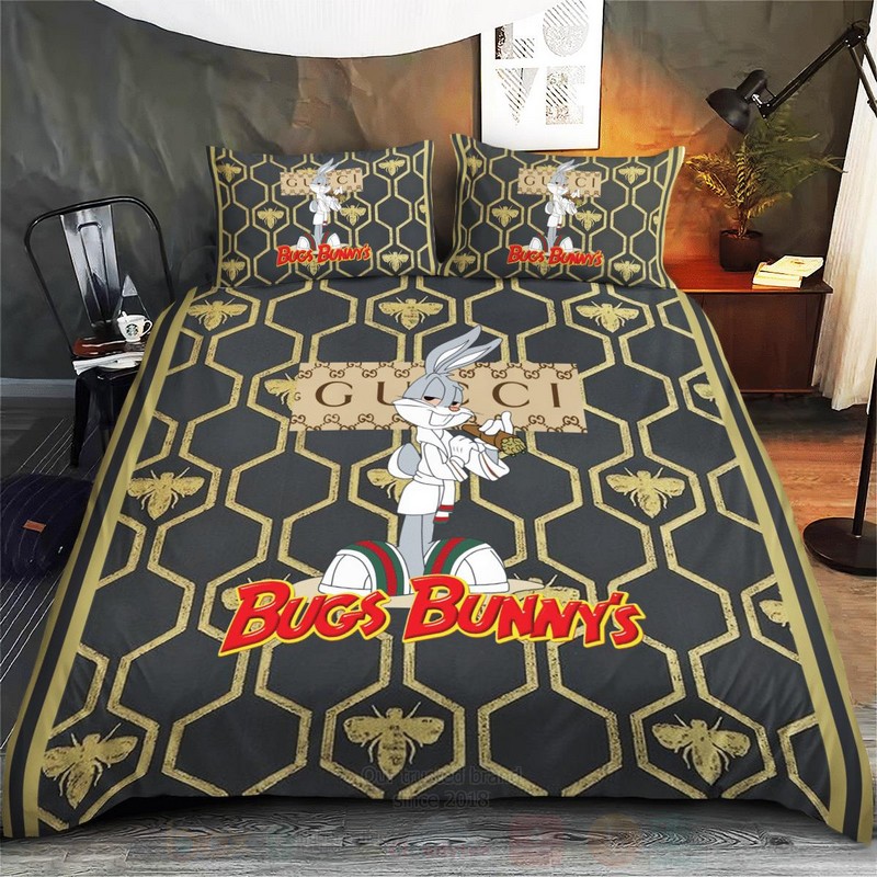 BEST Gucci Bee Bugs Bunnys Luxury Bedding Set -livanniespoon Store