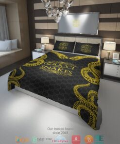 Gucci Gold Snakes Quilt Bedding Set -livanniespoon Store