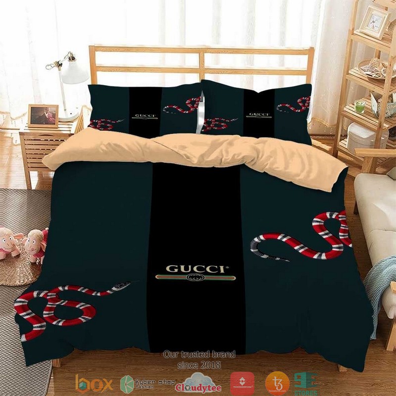 Gucci Snake Green Quilt Bedding Set -livanniespoon Store