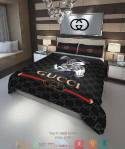 Gucci big Bugs Bunny Quilt Bedding Set -livanniespoon Store