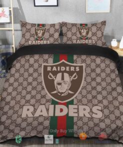 BEST Gucci Oakland Raiders Bedding Set -livanniespoon Store