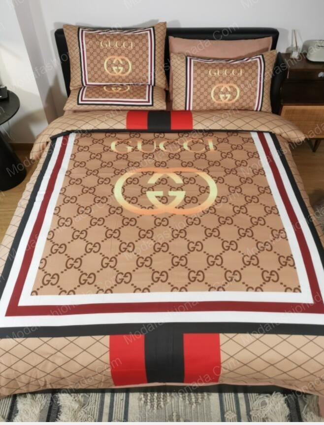 Luxury Gucci Logo Fashion Brands 26 Bedding Set -livanniespoon Store